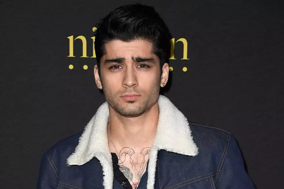 Zayn Malik Suffers Foot Injury, Visits Gigi Hadid in Wheelchair